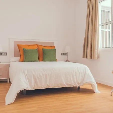 Puerta Sevilla Apartment